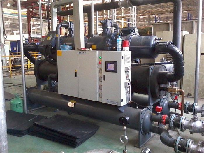 風(fēng)冷機組與水冷機組選型對比及優(yōu)缺點分析